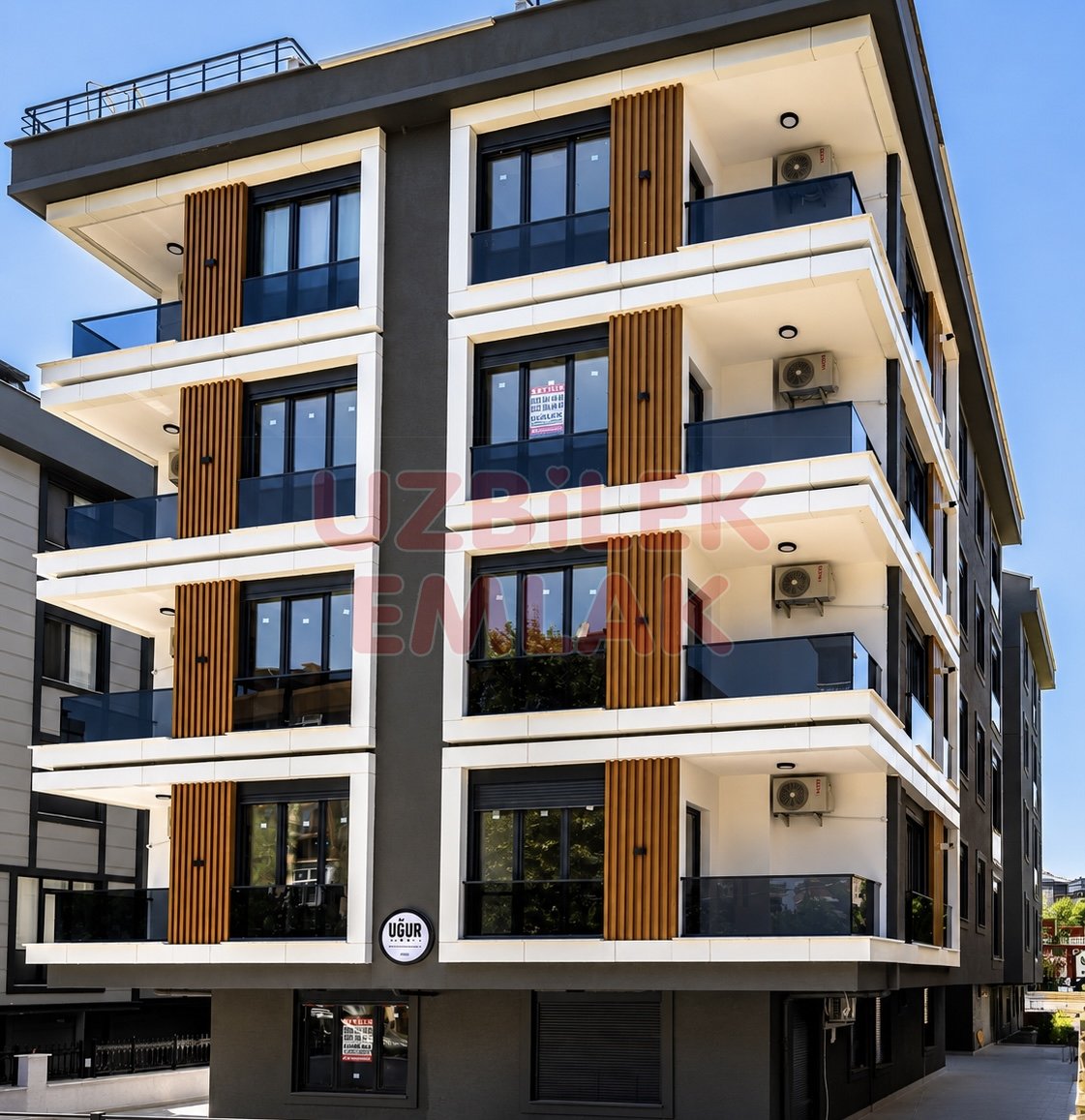 Bahçelievler Kıbrıs Parkı Civarı Sıfır 3+1 Otoparklı Satılık Daire 