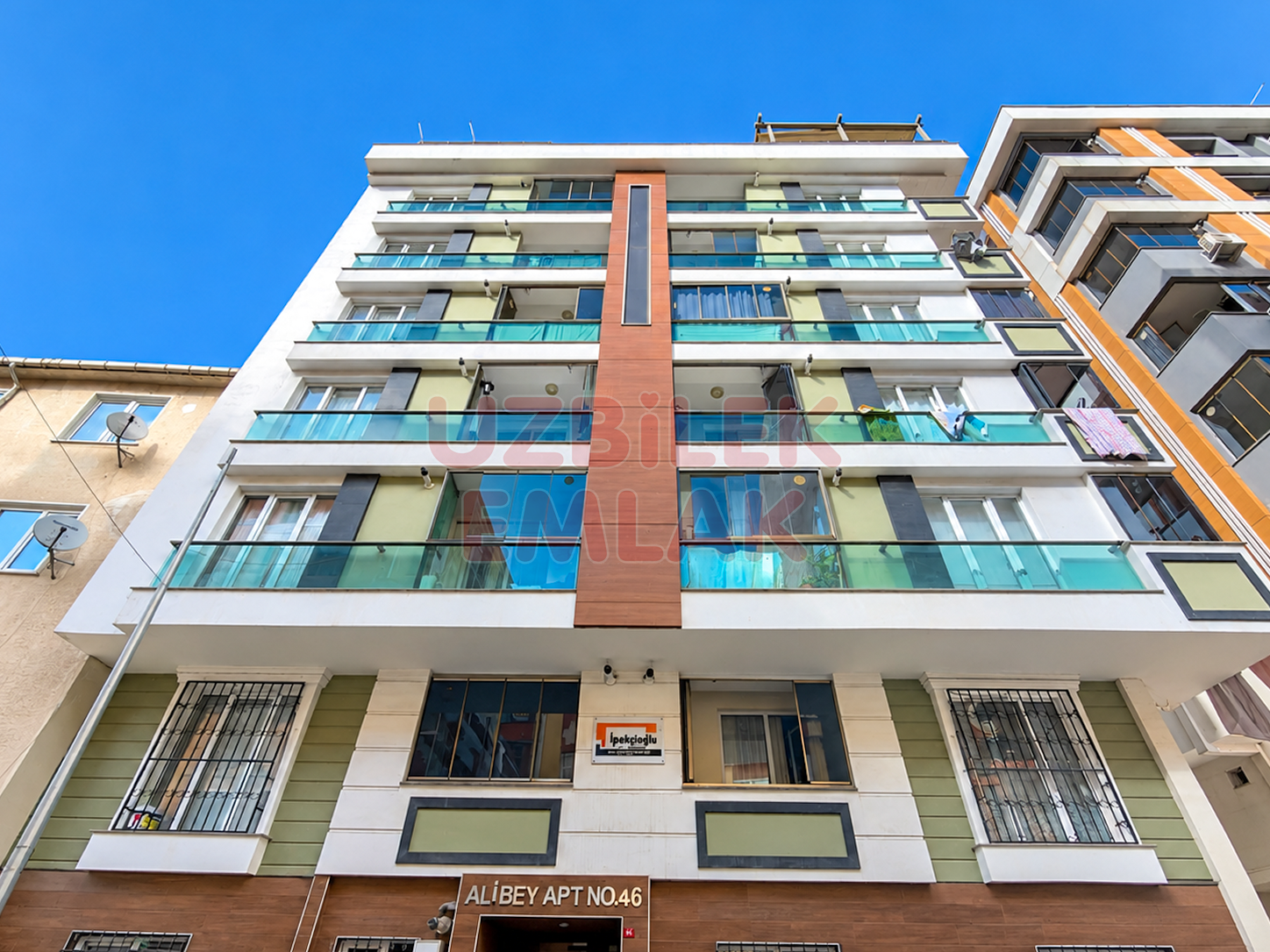 Bahçelievler Siyavuşpaşa Emek Caddesi Civarı 7 Yıllık 2+1 Satılık Daire 