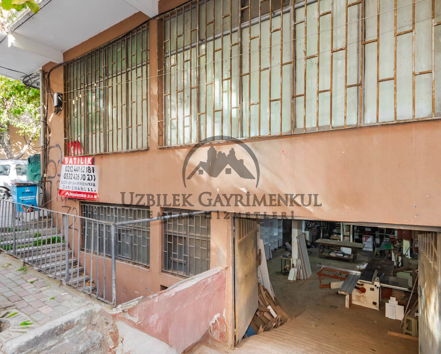 Bahçelievler Satılık Çok Amaçlı 250 m2 Depo İşyeri
