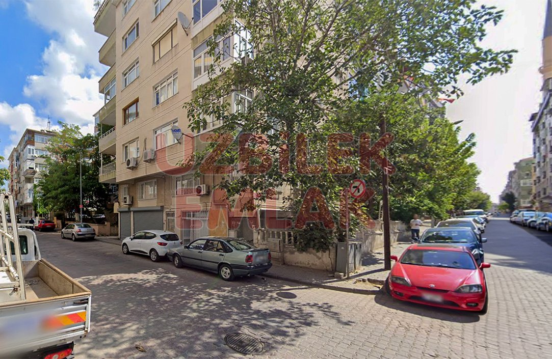 Bahçelievler Siyavuşpaşa Emek Caddesi’nde 3+1 145 m² Satılık Daire