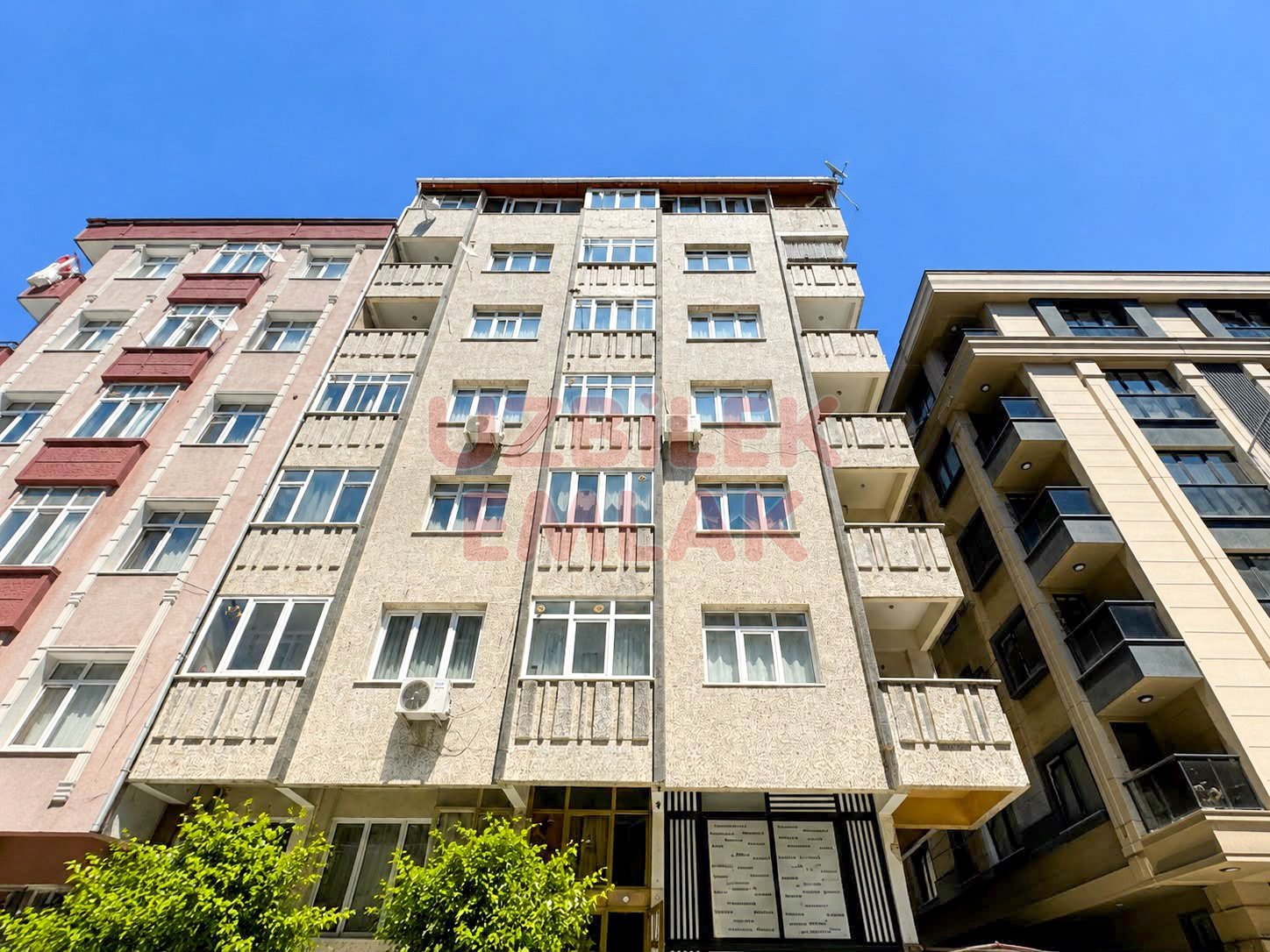 Bahçelievler Yayla Mevkii 3.Kat Asansörlü Şık Satılık Daire