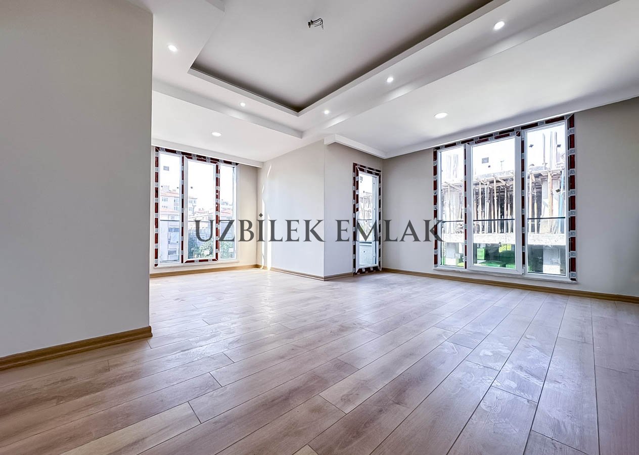 BASIN SİTESİ MEVKİİ SATILIK SIFIR 3+2 KULLANIŞLI DUBLEKS DAİRE