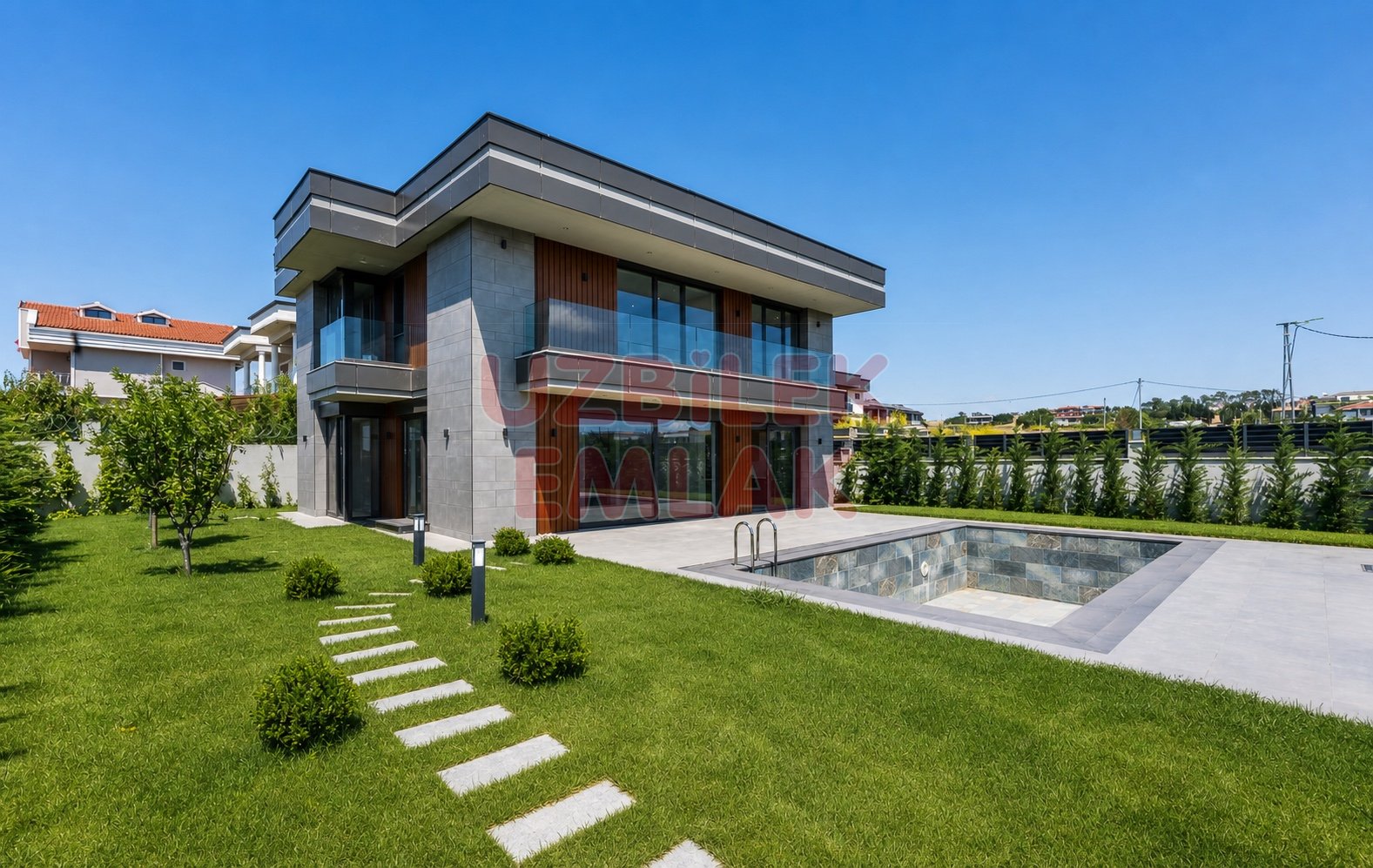 Silivri Ortaköy'de Akıllı Ev Sistemli Lüks 7+1 Villa | Havuzlu | 652 m² Arsa