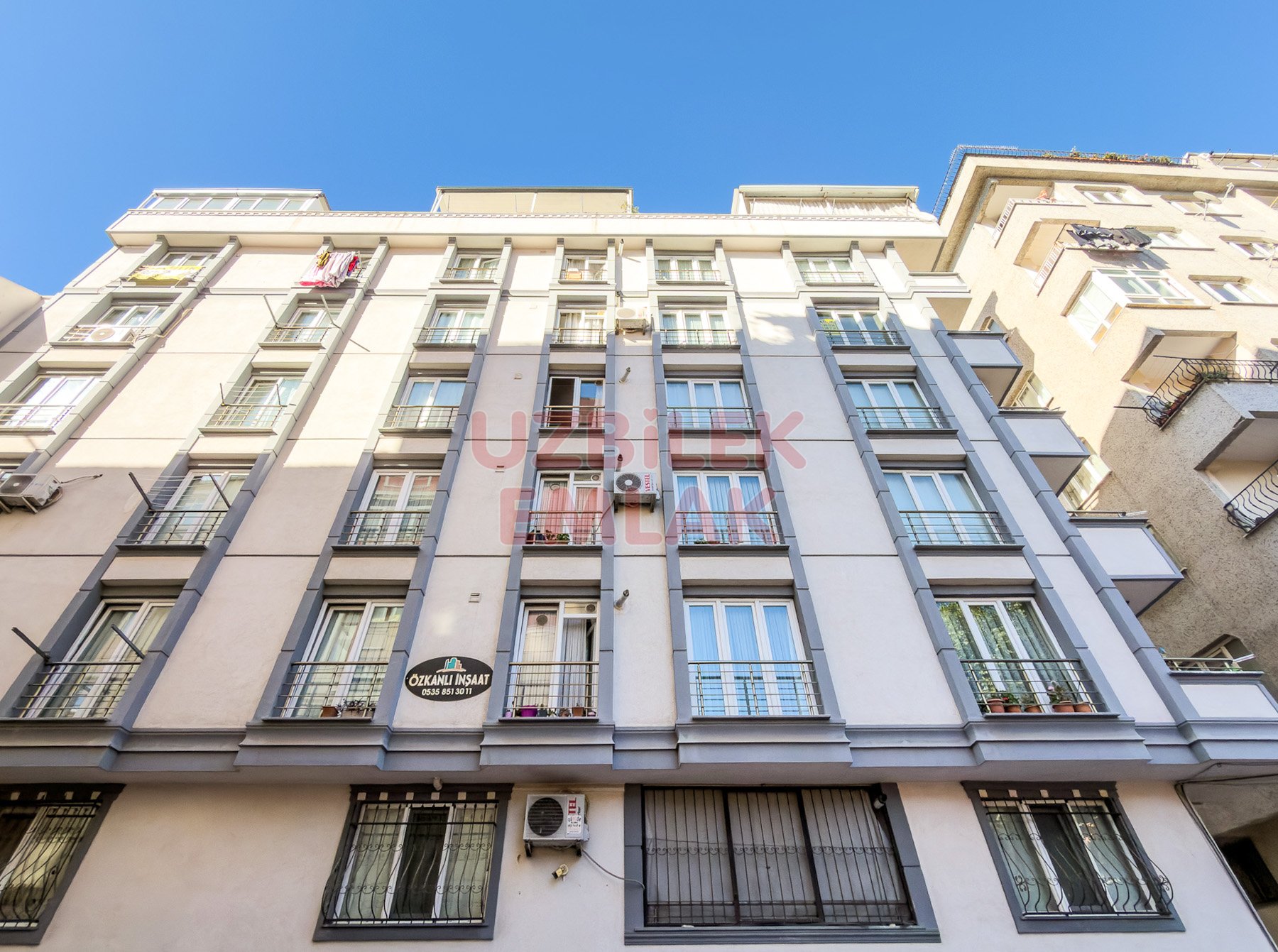Bahçelievler Hürriyet Mah 6 Yıllık 2+1 90 m2  Boş Ferah Daire 