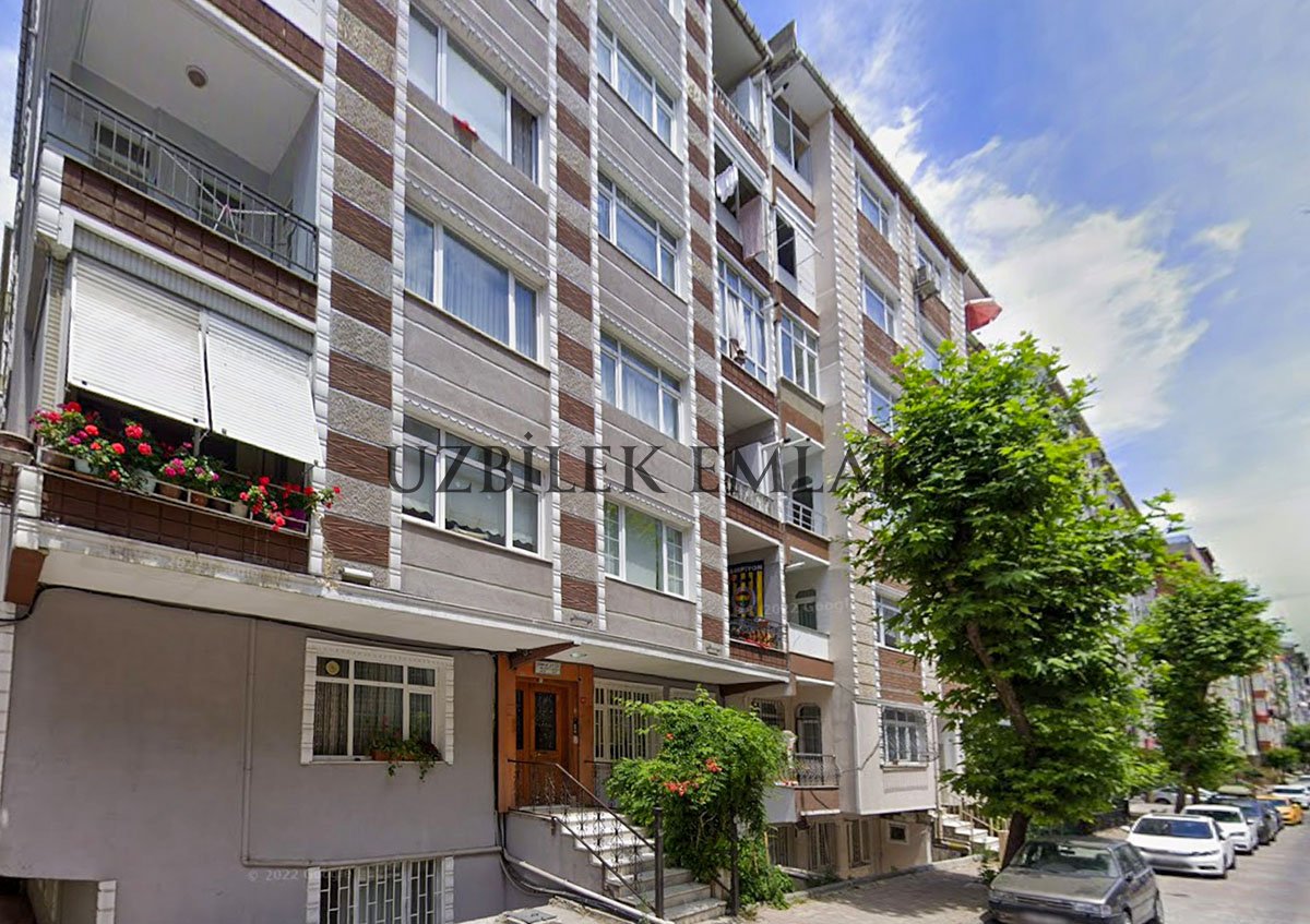 Bahçelievler Siyavuşpaşa Ulubatlı H.Caddesi Civarı Satılık 3+1 Daire 