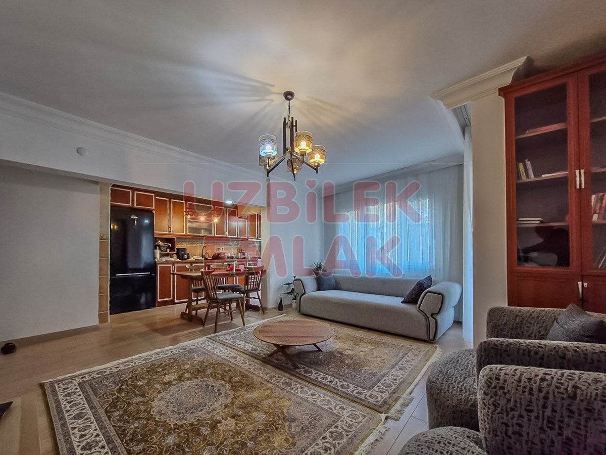 ÇAMLIK CADDESİ YONCA SOKAK'TA 3+1 120m2 ASANSÖRLÜ 4.KAT