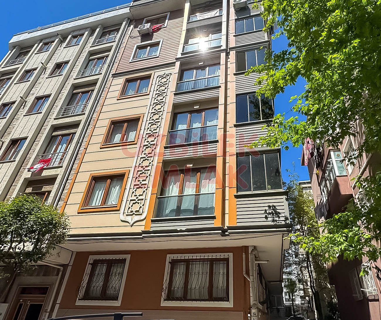 BASIN SİTESİ MEVKİİ 7 YILLIK 2+1 GÜNEY CEPHE SATILIK DAİRE