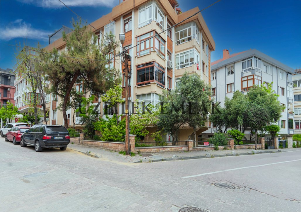 BAHÇELİEVLER KIBRIS PARKI CİVARI SATILIK 3+1 DAİRE