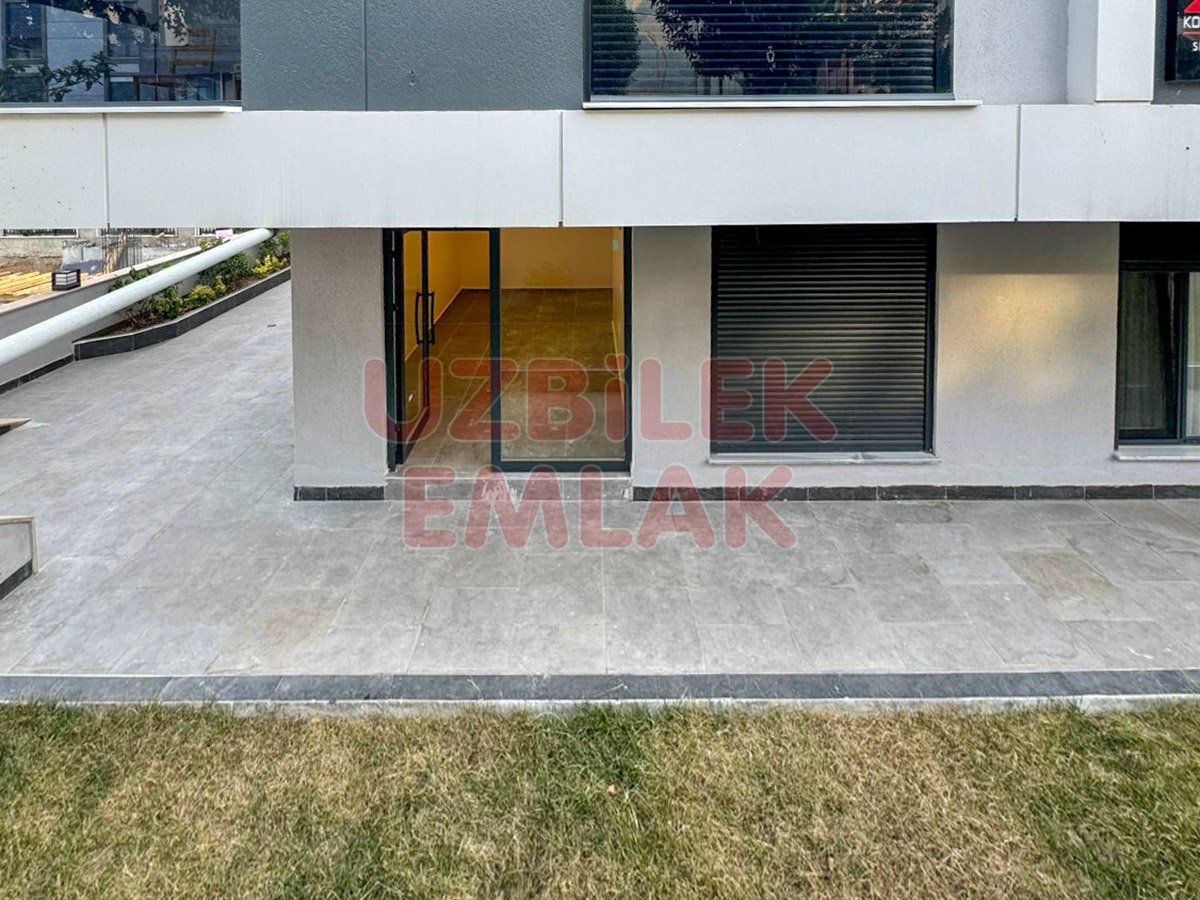 Bahçelievler Adnan Kahveci Bulvarı Civarı Kiralık Sıfır Dükkan 