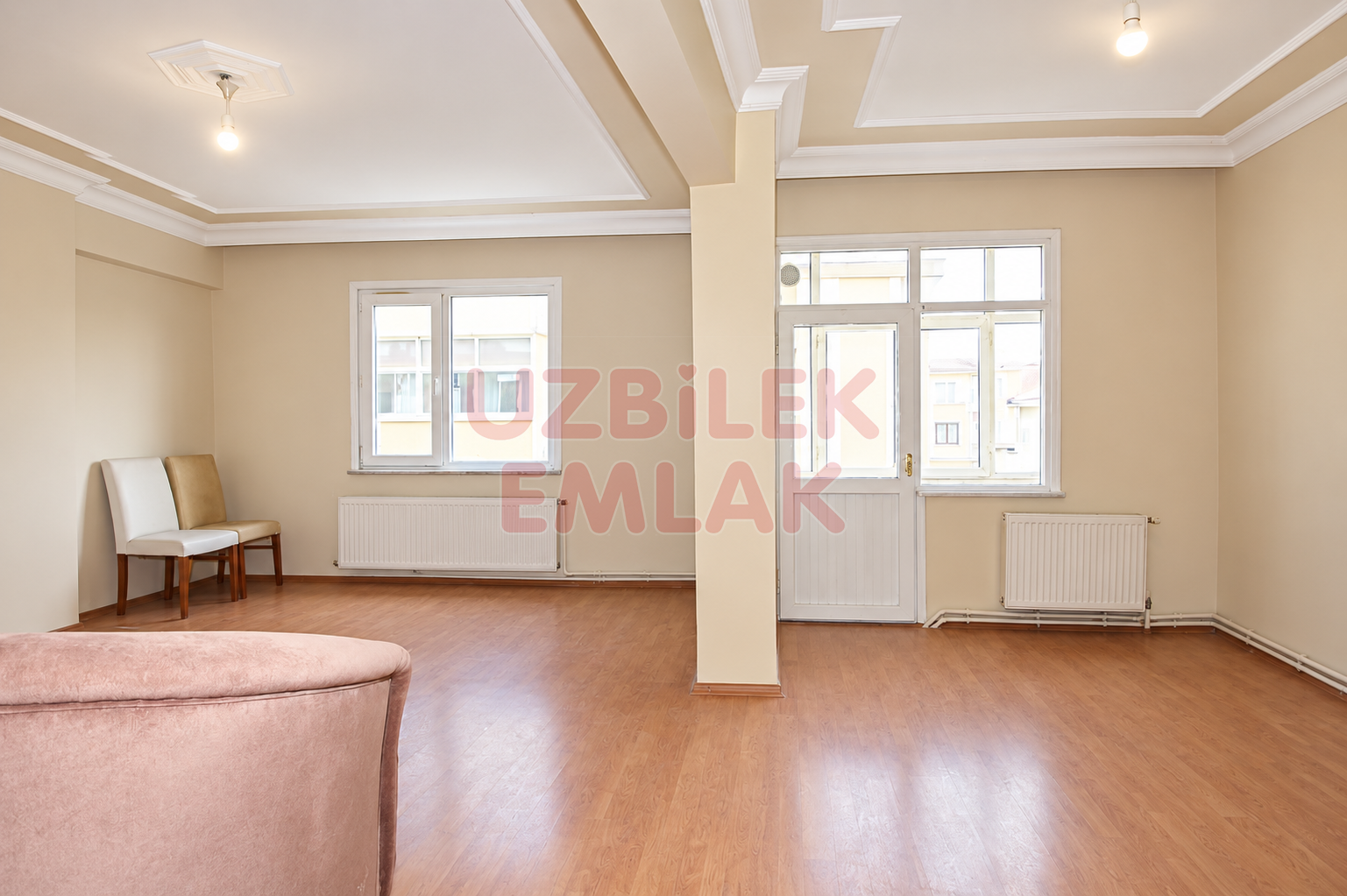 Metro Metrobüse 5-6 Dk Masrafsız 1+1 Kombili Kiralık Daire
