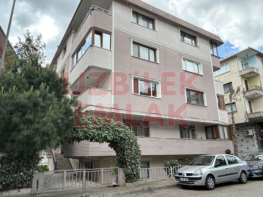 Bahçelievler Kiralık Daire, 3+1 145 m2 Otoparklı Temiz Ferah Daire
