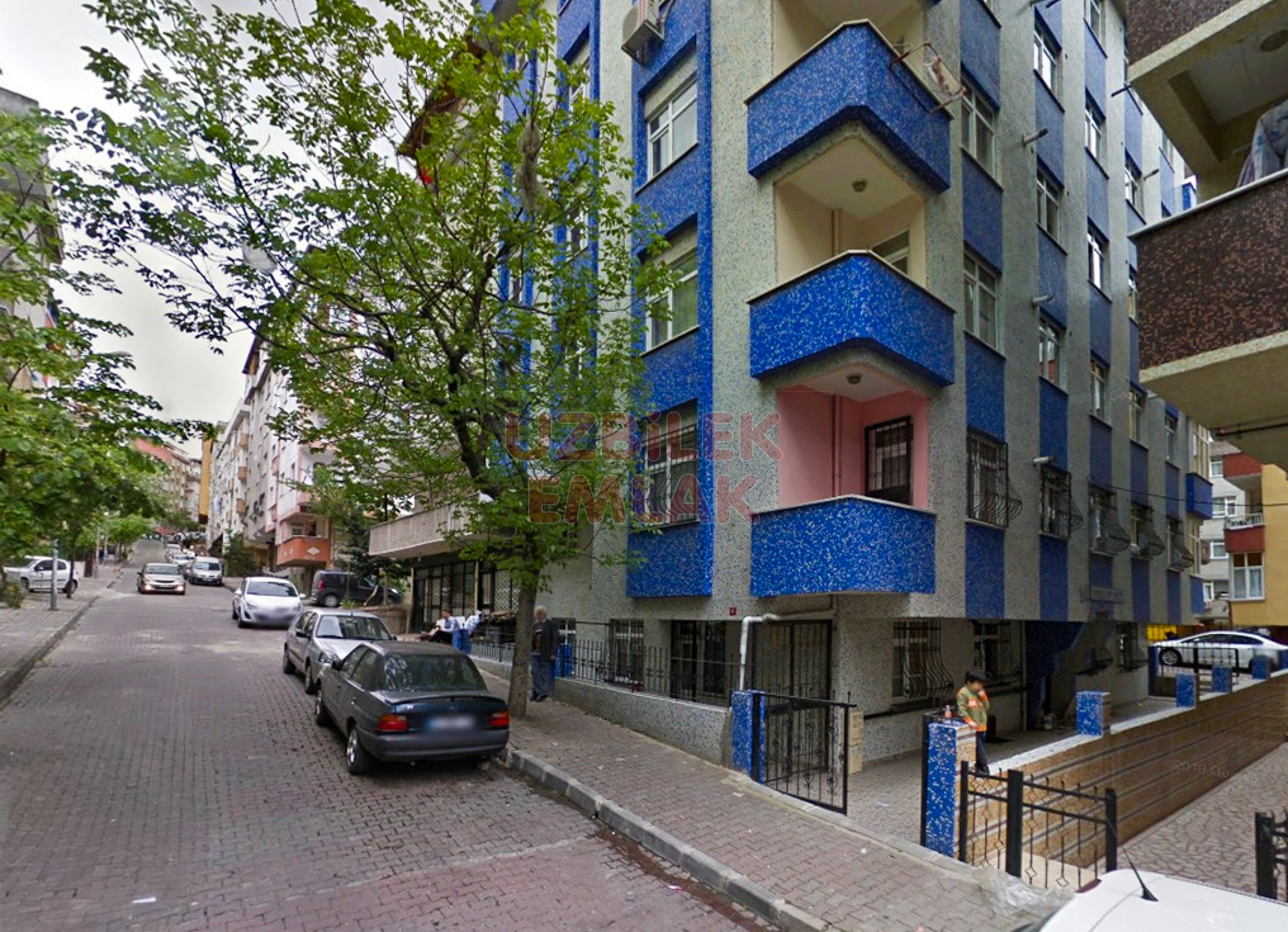 Bahçelievler Siyavuşpaşa M.kemalpaşa Caddesi Genç Bina 3+1 Satılık Daire