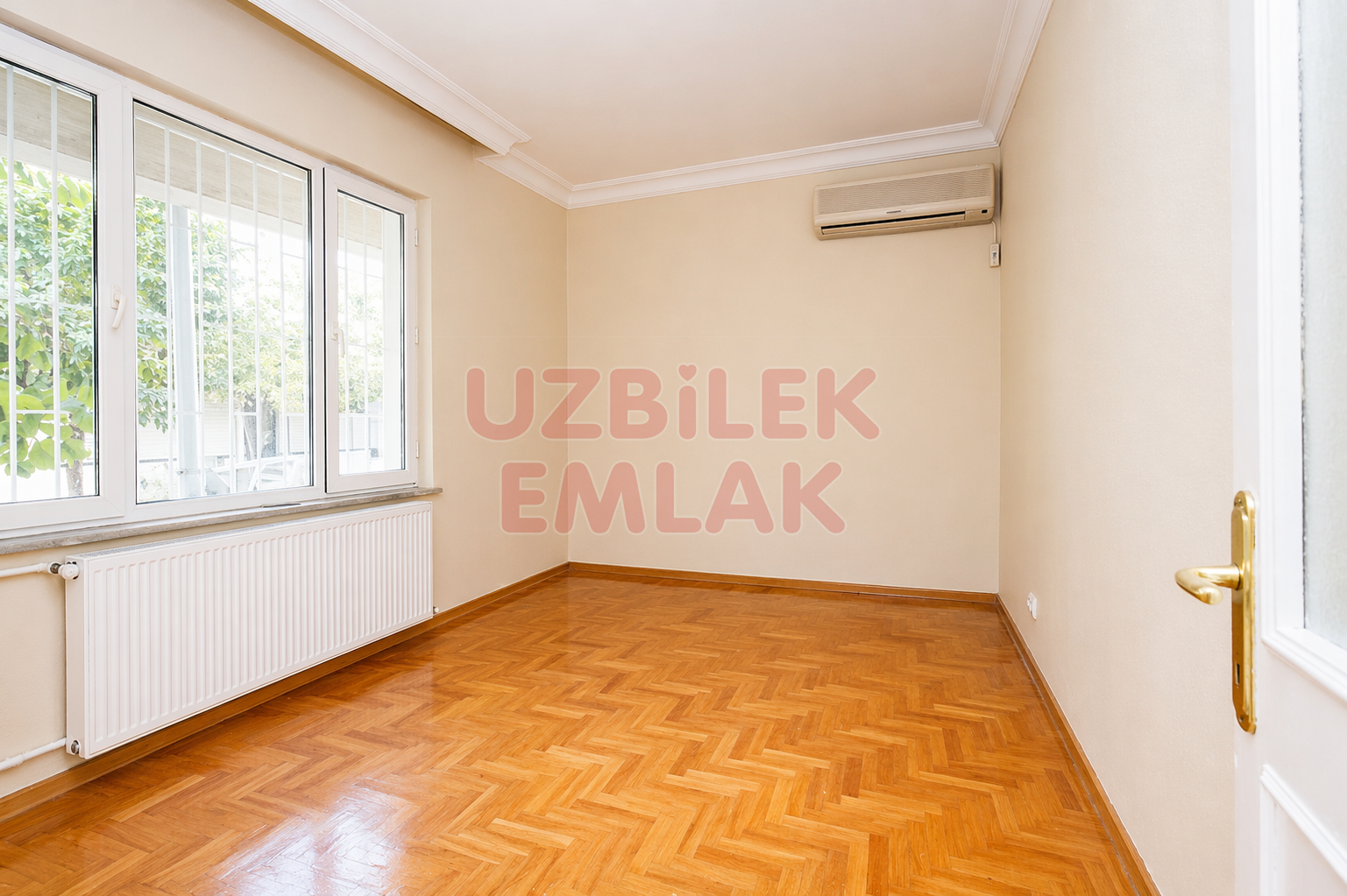 Siyavuşpaşa Kiralık Daire 3+1 Kombili 1.Kat 110 m2