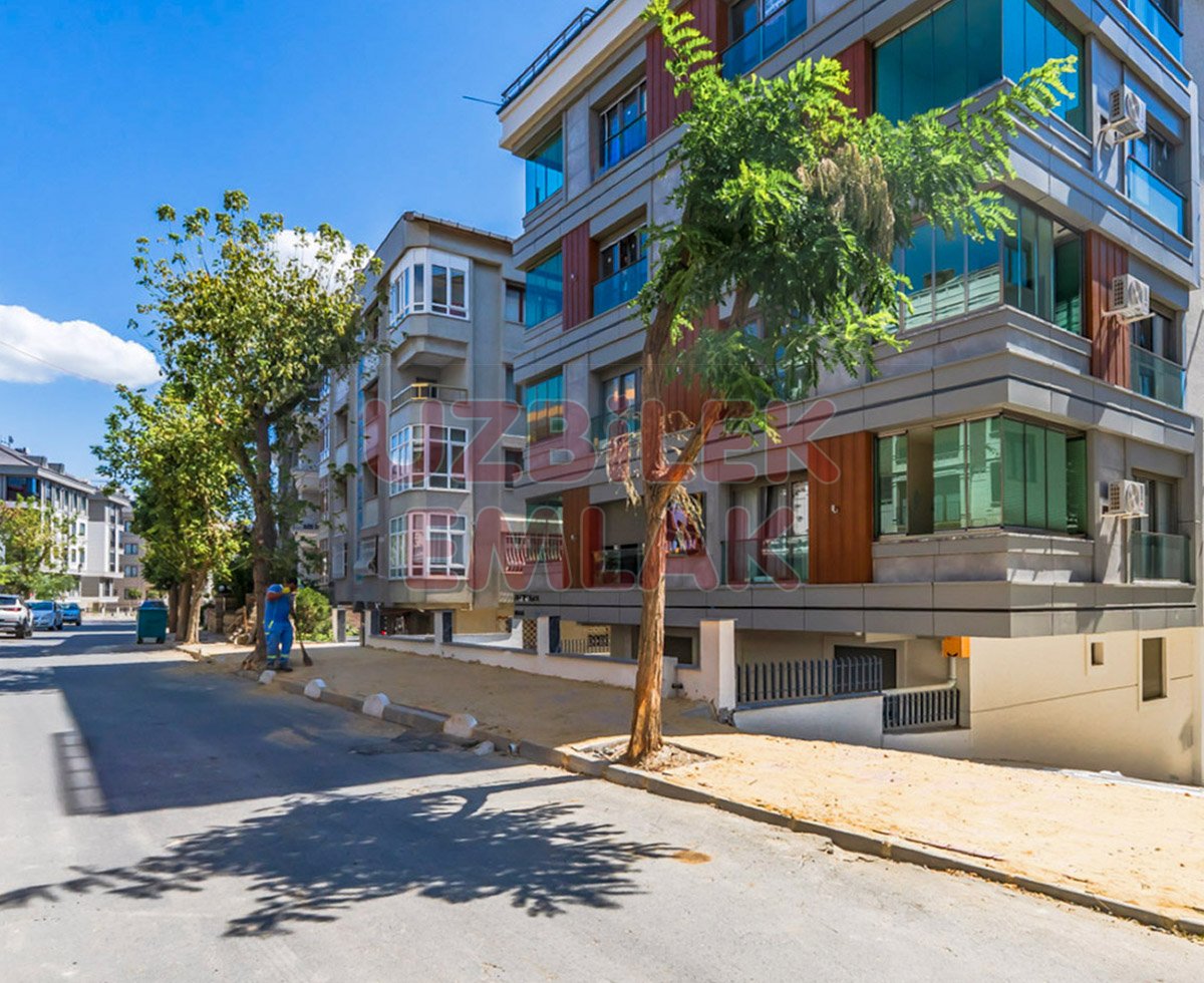 Bahçelievler Merkez’de Satılık Sıfır Lüks 5+2 Dubleks | 250 m² | Kapalı Garajlı