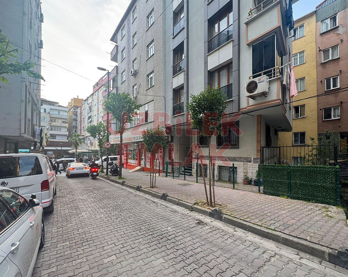 AHMET YESEVİ CADDESİNE 2.BİNA KİRALIK 6 YILLIK 1+1 YÜKSEK GİRİŞ
