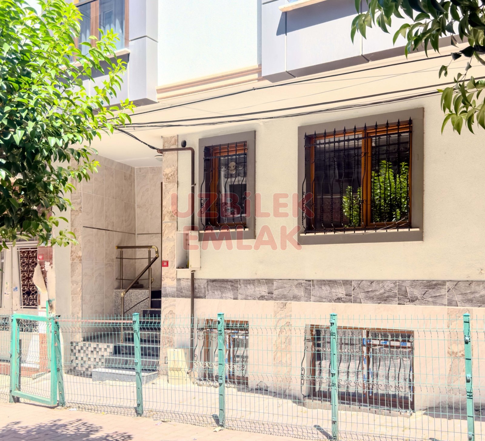 Bahçelievler Hürriyet'te Kiralık 1+1 | 8 Yıllık | Ankastre Setli | Yüksek Giriş