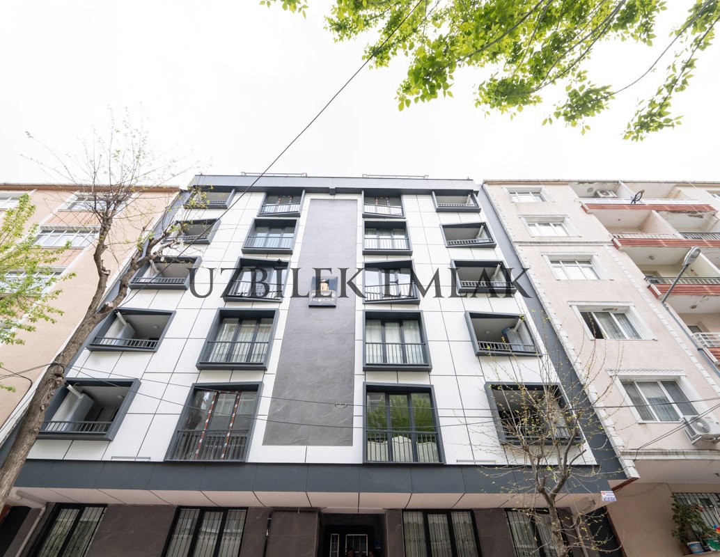 ULUBATLI HASAN CADDESİ SATILIK SIFIR ÇİFT GİRİŞLİ 7+1 DUBLEKS